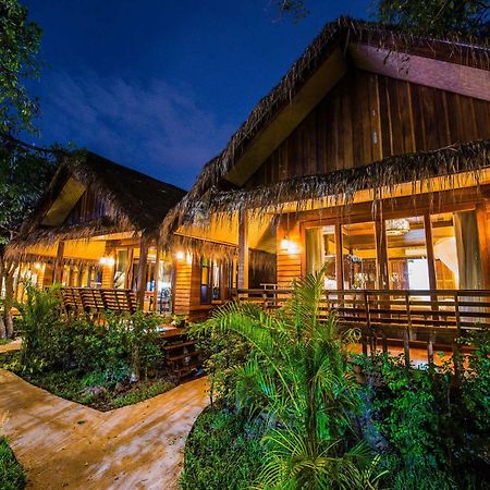 Bora Bora Villa Phuket Chalong Ngoại thất bức ảnh