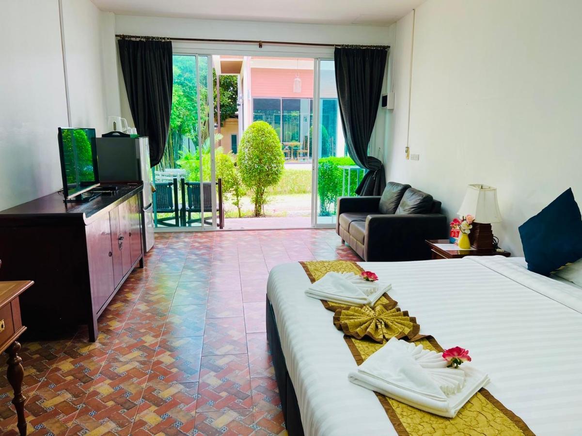 Bora Bora Villa Phuket Chalong Ngoại thất bức ảnh